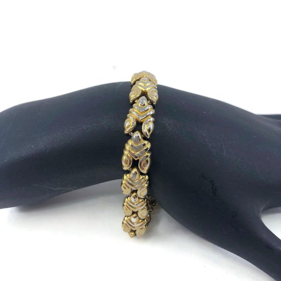 Vintage Gold Tone Monet Link Bracelet 7 1/8" - Picture 2 of 6